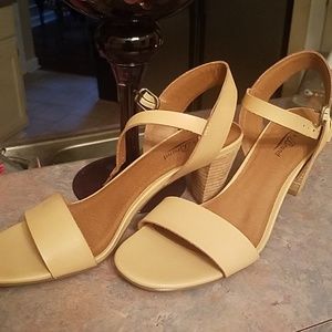 Lucky brand Sandals
